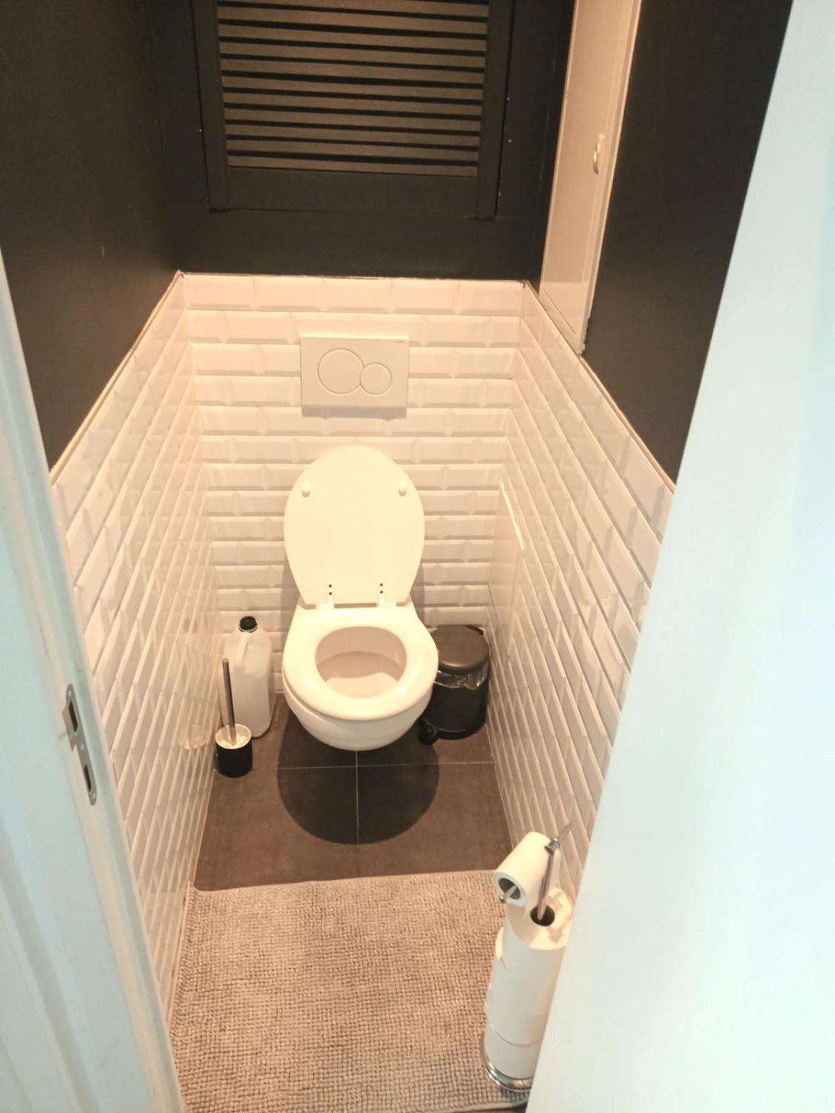 Beautiful 2 Bedroom In Place Flagey Bxl * Brussel